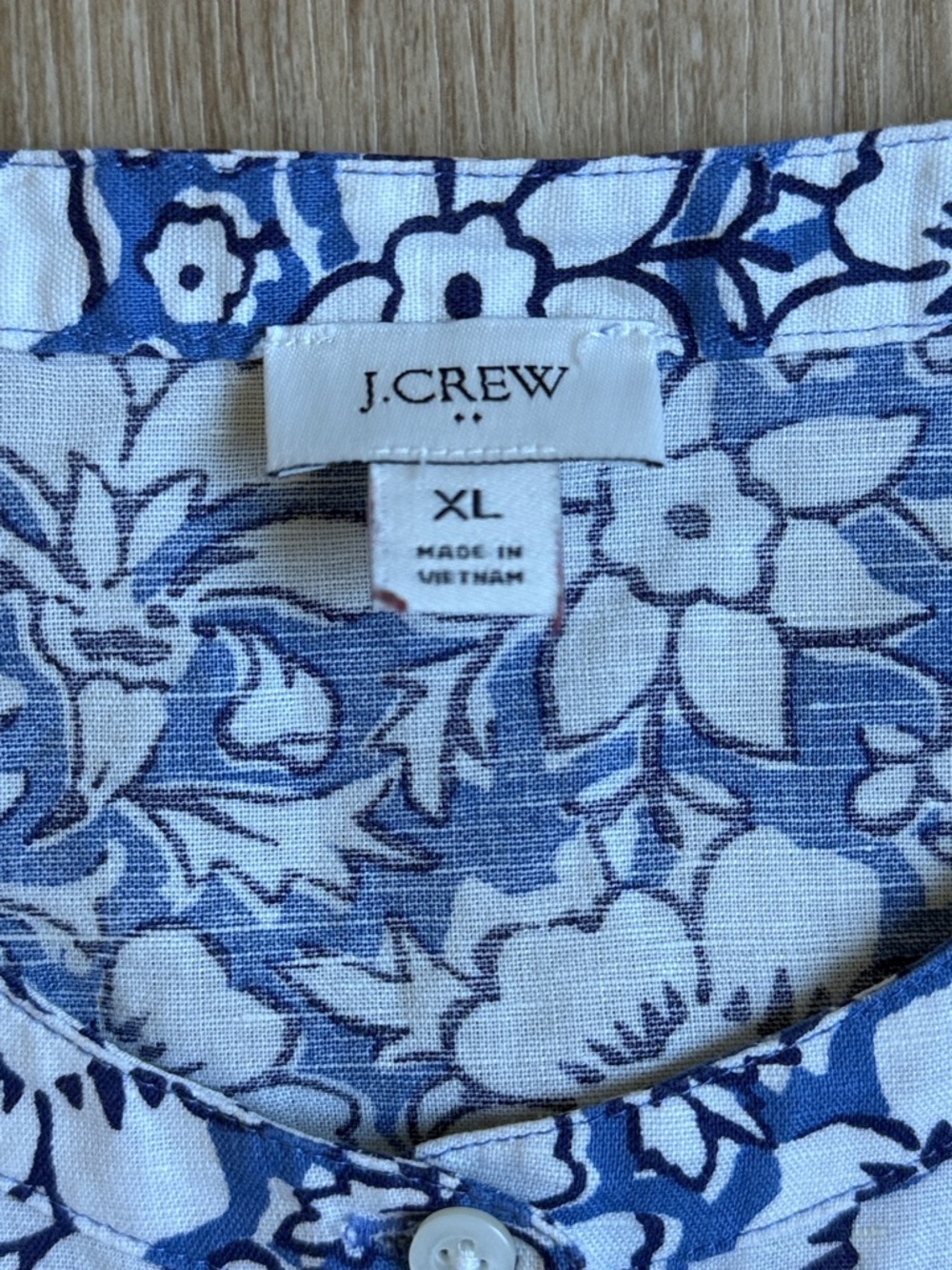 J. Crew Factory Linen Blend Blue and White Floral Puff Sleeve Blouse - Picture 7 of 7